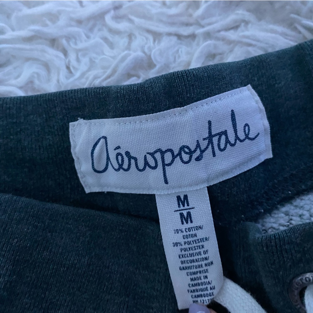 Aeropostale sweats, hardly worn a little big